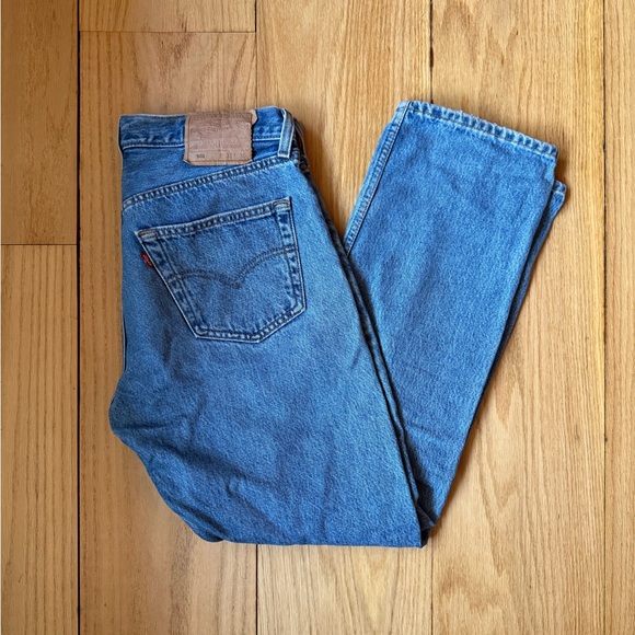Vintage Levi's 501s Straight Jeans Size: W33 L30